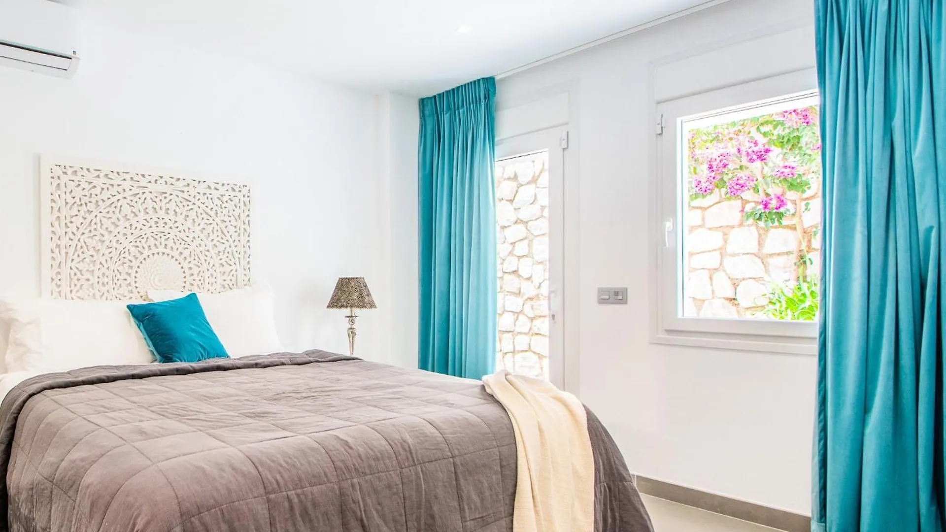 Villa La Marinera Marbella Spain